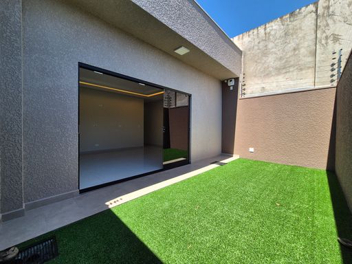 Quintal - Casa à venda no Bourbon/ Bérgamo em Foz do Iguaçu/PR