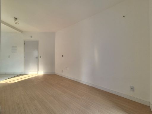 Apartamento à venda na Fase 1 do Waterfalls Club Residence - Foz do Iguaçu
