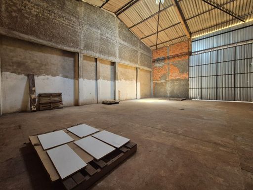 Galpão à venda Portal da Foz