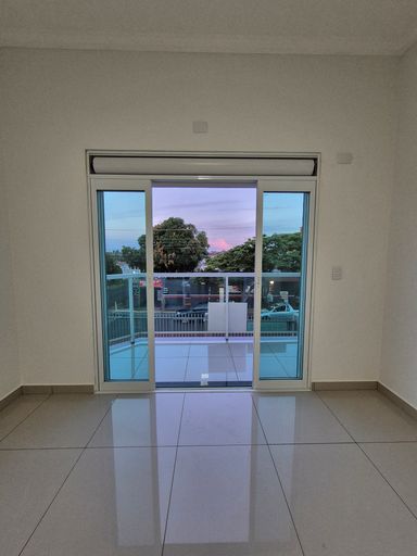 Acesso sacada suíte Sobrado Venda Lancaster Foz