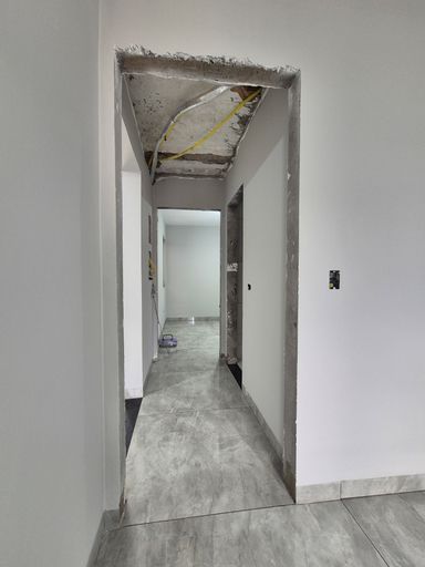 Casa à venda no Parque Presidente II, Foz do Iguaçu - Corredor