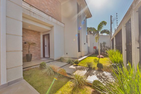 Sobrado/Casa Mobiliado à venda no Jardim Canadá/Lancaster em Foz do Iguaçu