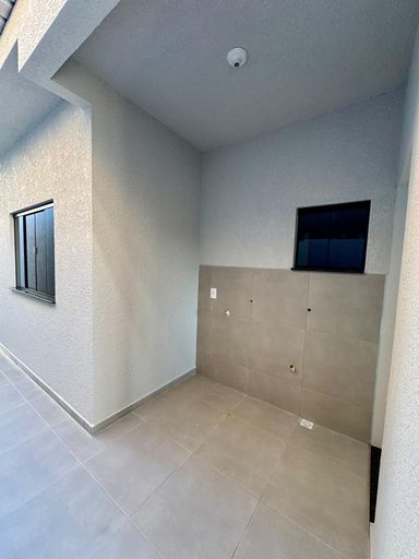 Casa à Venda no Portal da Foz - Rua Faisão, 2 quartos, sendo 1 suíte