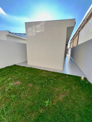 Casa à Venda no Portal da Foz - Rua Faisão, 2 quartos, sendo 1 suíte