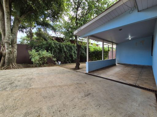 Casa e edícula à venda no Jardim Duarte/ Lancaster em Foz do Iguaçu