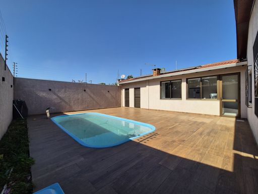 Quinta e Piscina - Casa a venda Panorama / Jardim Lindóia