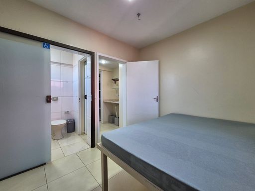 Dormitório do  Apartamento à venda no Edifício Grand Prix - Centro de Foz do Iguaçu