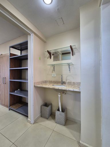 Lavatório do  Apartamento à venda no Edifício Grand Prix - Centro de Foz do Iguaçu