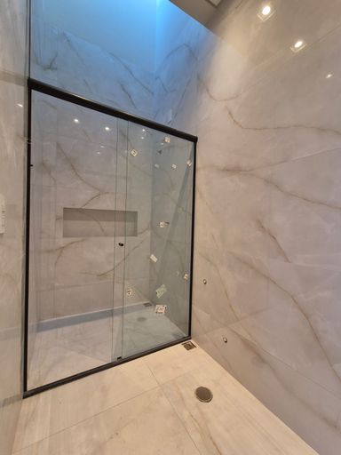 Casa à venda em Foz do Iguaçu, Jardim Ipê IV, 100m², 3 Quartos, 175m² de lote,