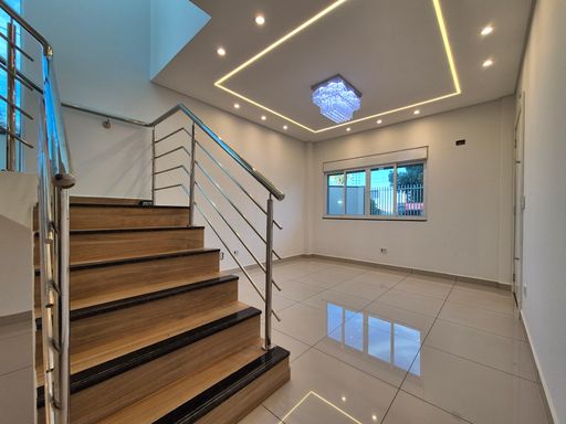 Sala de Estar/TV Sobrado Venda Lancaster Foz