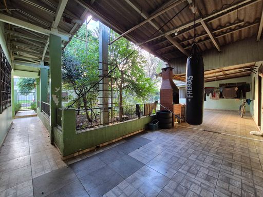 Casa à venda no Ouro Verde/ Porto Meira, pertinho da Av. Safira.