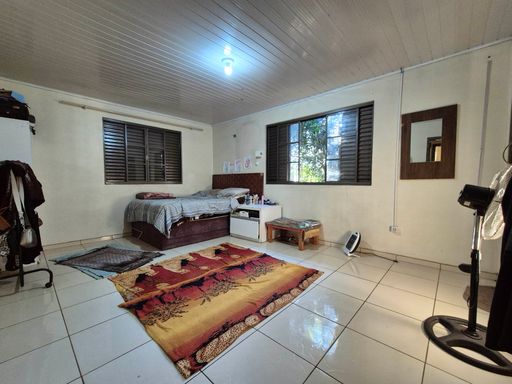 Casa à venda no Ouro Verde/ Porto Meira, pertinho da Av. Safira.