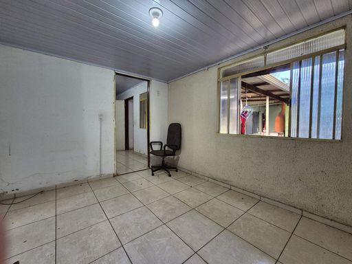 Casa à venda no Ouro Verde/ Porto Meira, pertinho da Av. Safira.