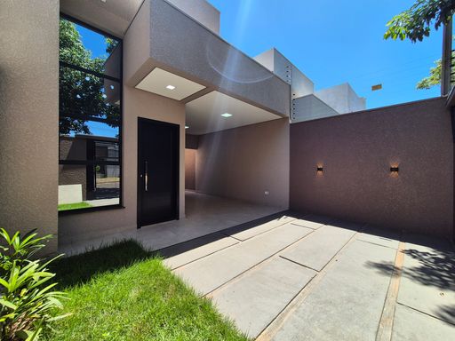 Casa à venda no Bourbon/ Bérgamo em Foz do Iguaçu/PR - Garagem para 2 veículos