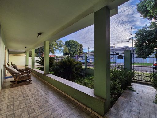 Casa à venda no Ouro Verde/ Porto Meira, pertinho da Av. Safira.
