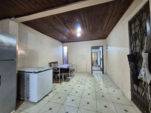 Casa à venda no Ouro Verde/ Porto Meira, pertinho da Av. Safira.