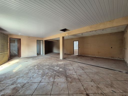 Salão Galpão Barracão comercial à venda e locação em Foz do Iguaçu, Universitário I, com 294m²