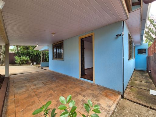 Casa e edícula à venda no Jardim Duarte/ Lancaster em Foz do Iguaçu