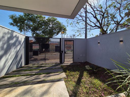 Casa á venda no Jardim das Palmeiras, Lancaster, Canadá, região da Vila A, Foz do Iguaçu