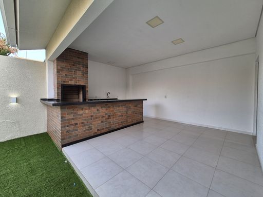 Casa à Venda em Santa Terezinha de Itaipu, Resid. Cataratas, 1 Suíte + 2 Quartos