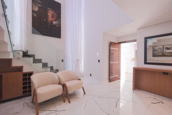 Sobrado/Casa Mobiliado à venda no Jardim Canadá/Lancaster em Foz do Iguaçu