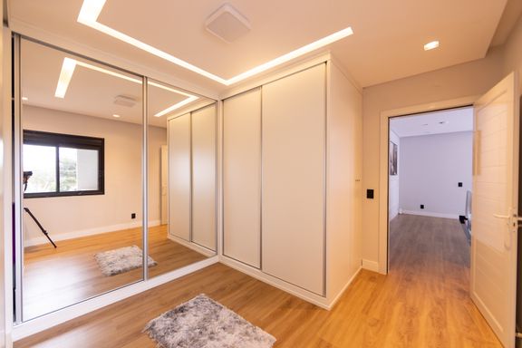 Sobrado/Casa Mobiliado à venda no Jardim Canadá/Lancaster em Foz do Iguaçu