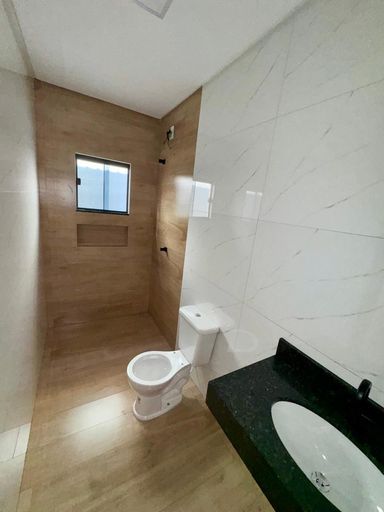Casa à Venda no Portal da Foz - Rua Faisão, 2 quartos, sendo 1 suíte