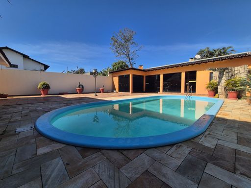 Sobrado Casa à venda no Lancaster Vila A, Foz do Iguaçu, Avenida Sílvio Américo Sasdelli.