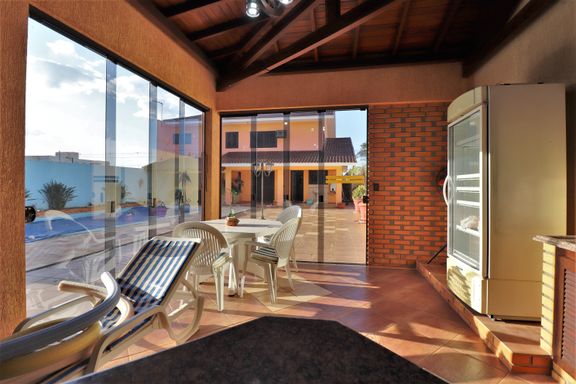 Sobrado Casa à venda no Lancaster Vila A, Foz do Iguaçu, Avenida Sílvio Américo Sasdelli.