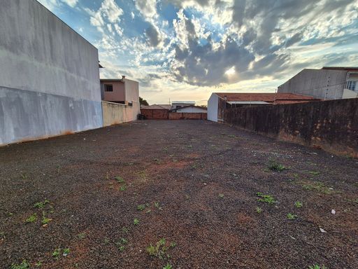 Terreno Comercial e Residencial à venda na Avenida Andradina, Jardim Curitibano III, Foz do Iguaçu