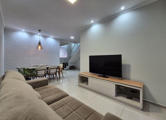 Sala de estar e TV