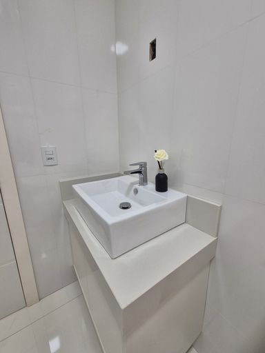 Casa à Venda em Santa Terezinha de Itaipu, Resid. Cataratas, 1 Suíte + 2 Quartos