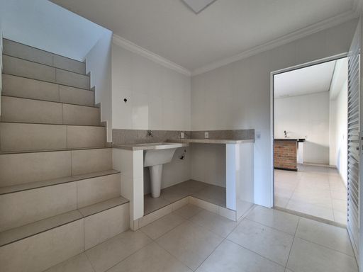 Casa à Venda em Santa Terezinha de Itaipu, Resid. Cataratas, 1 Suíte + 2 Quartos