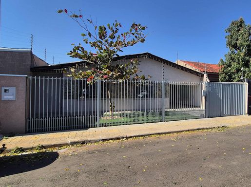 Fachada - Casa a venda Panorama / Jardim Lindóia