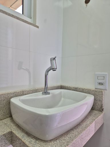 Casa à Venda em Santa Terezinha de Itaipu, Resid. Cataratas, 1 Suíte + 2 Quartos