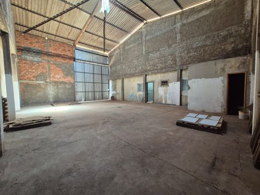 Galpão à venda Portal da Foz