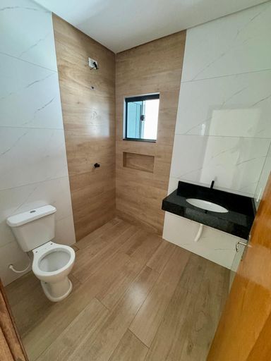 Casa à Venda no Portal da Foz - Rua Faisão, 2 quartos, sendo 1 suíte