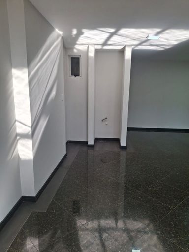 Sala à venda no Edifício Comercial Montreal