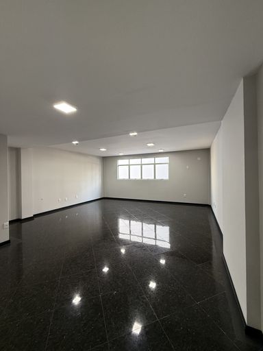 Sala à venda no Edifício Comercial Montreal