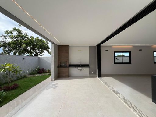 Sobrado 4 suítes Parqville Jacarandá, 263m² construídos,