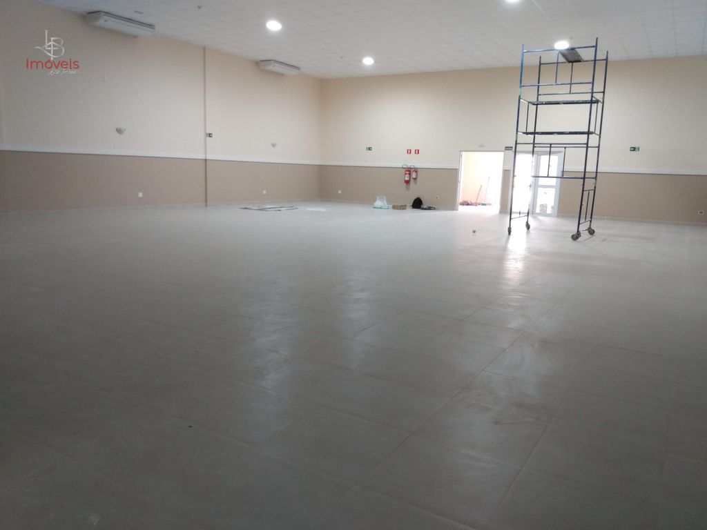 Loja-Salão, 1060 m² - Foto 4