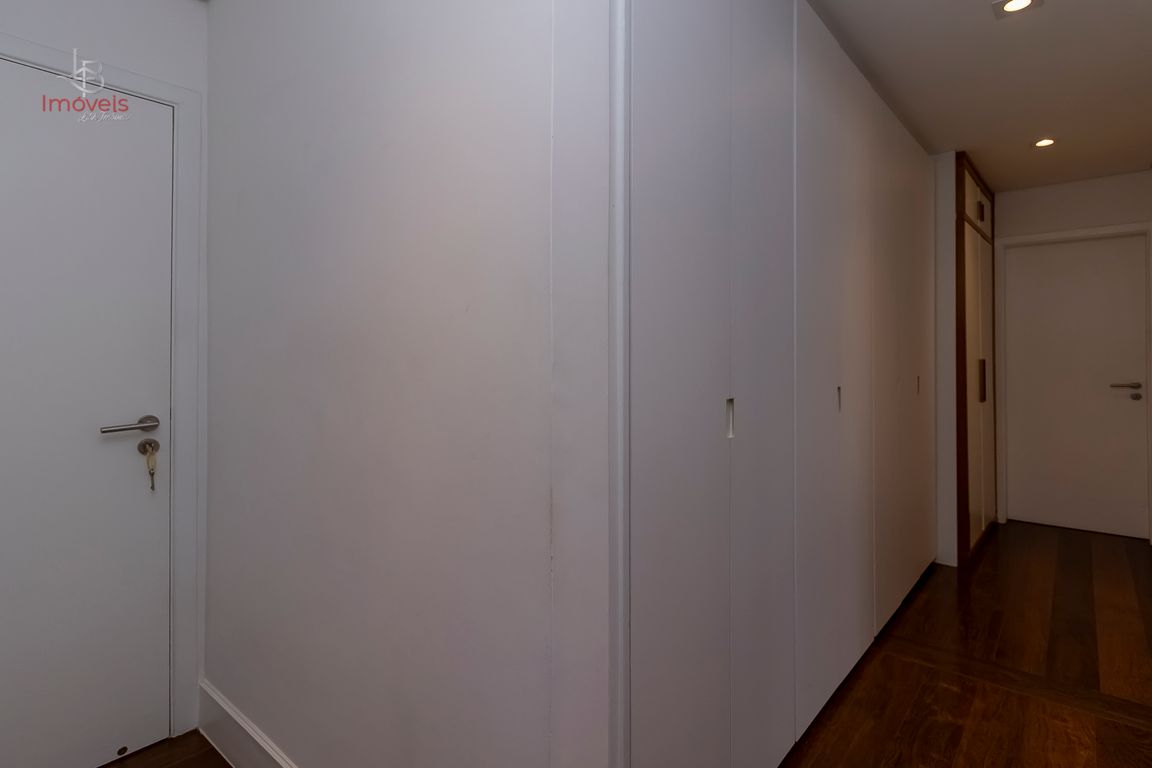 Apartamento, 3 quartos, 270 m² - Foto 29