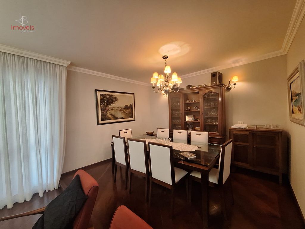 Apartamento, 3 quartos, 204 m² - Foto 4