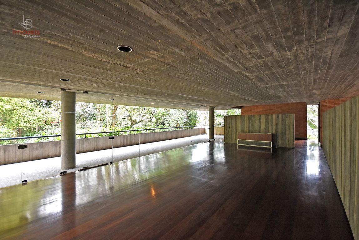 Sobrado, 3 quartos, 976 m² - Foto 25