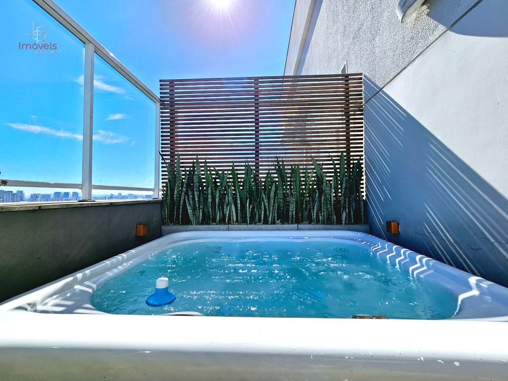 Cobertura, 3 quartos, 230 m² - Foto 1