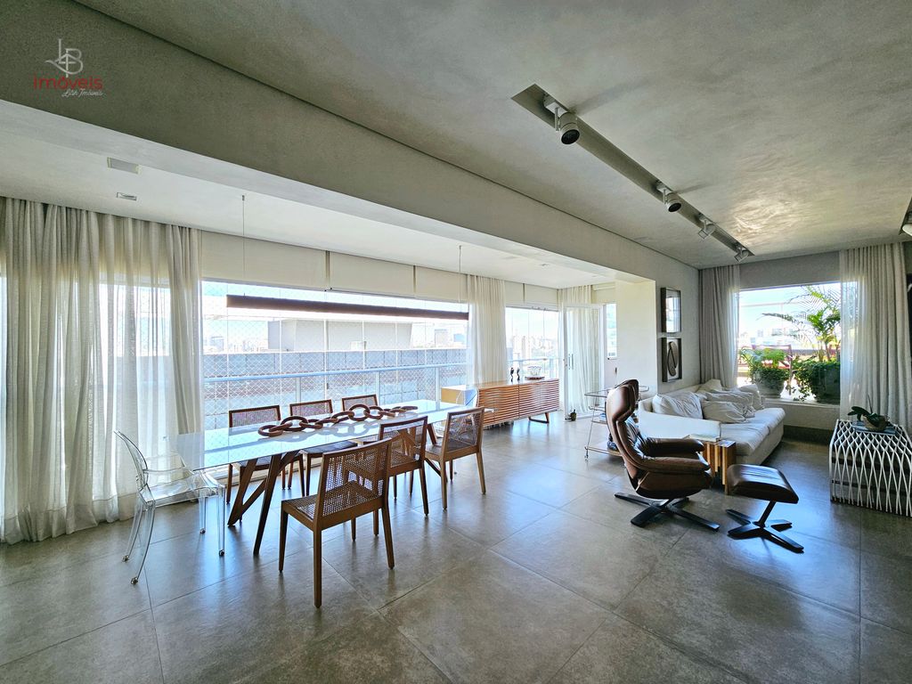 Cobertura, 3 quartos, 230 m² - Foto 8