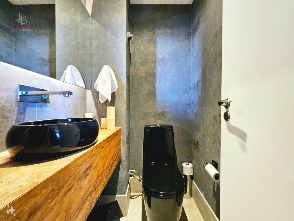 Cobertura, 3 quartos, 230 m² - Foto 13