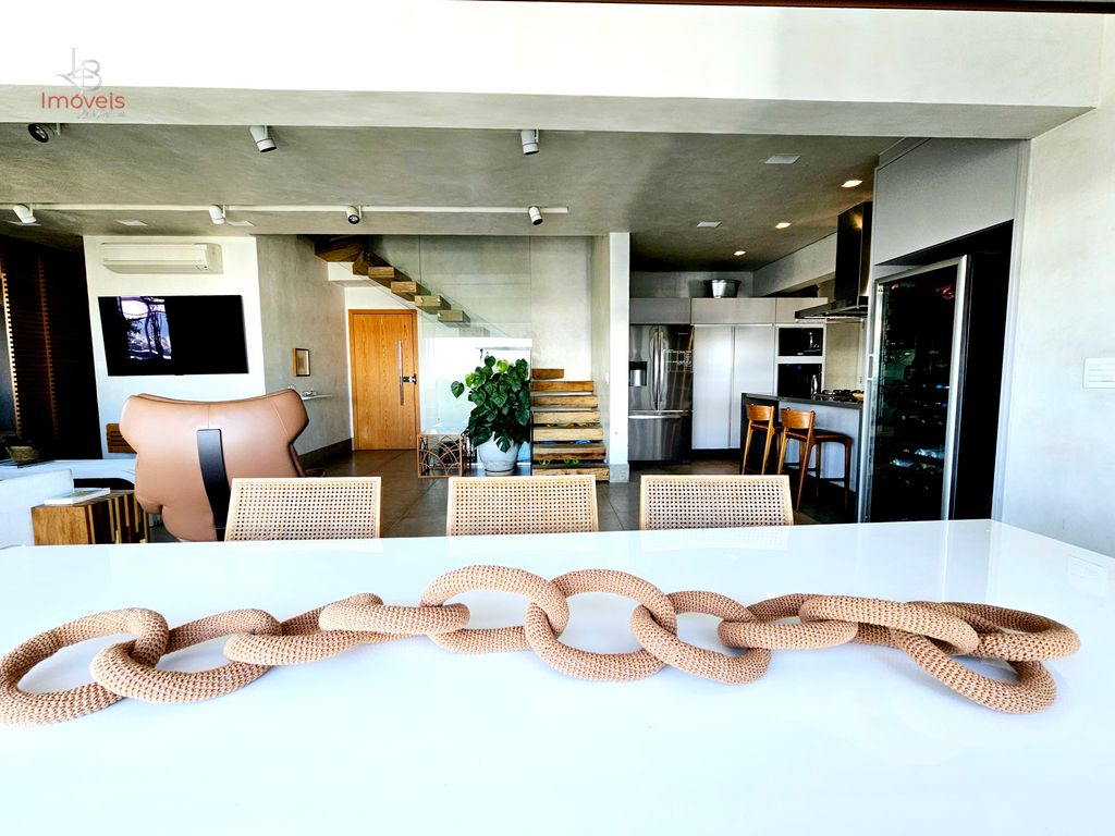 Cobertura, 3 quartos, 230 m² - Foto 14