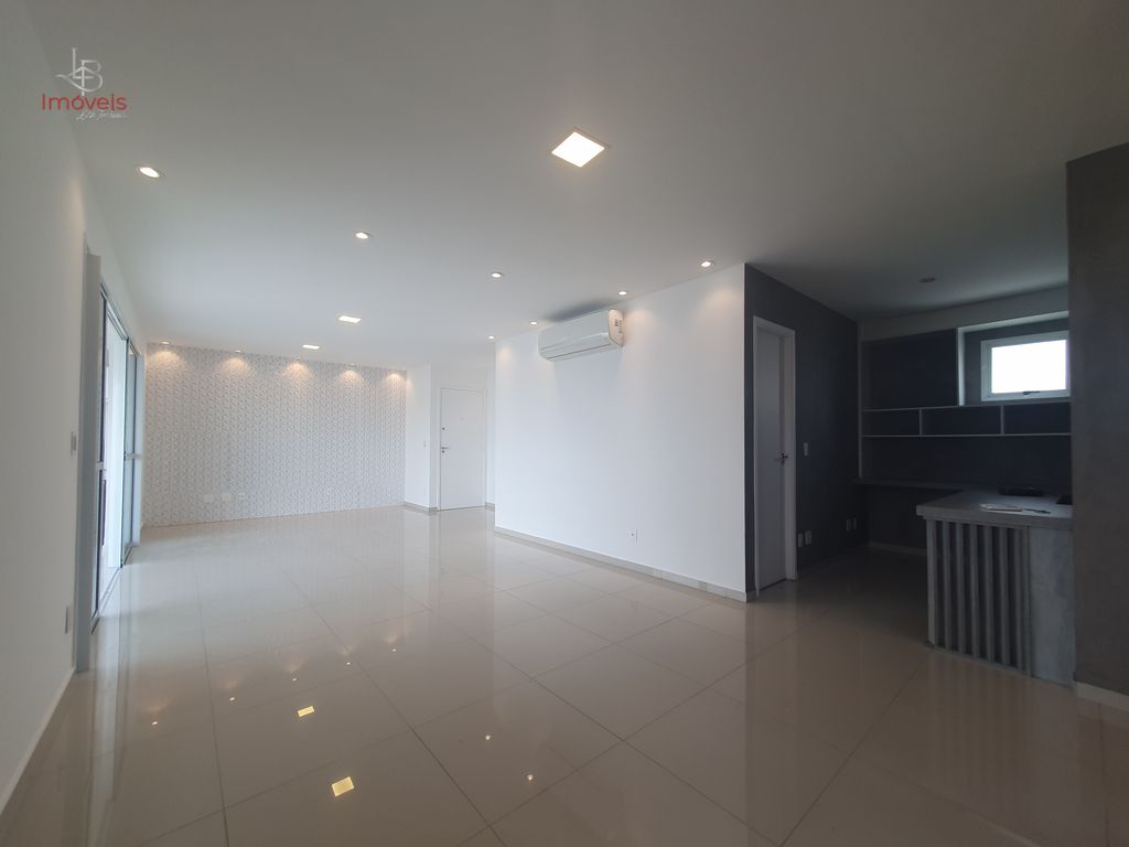 Apartamento, 3 quartos, 121 m² - Foto 4