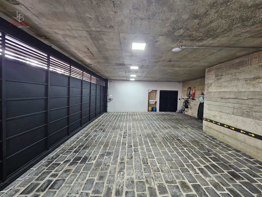 Casa, 3 quartos, 408 m² - Foto 28